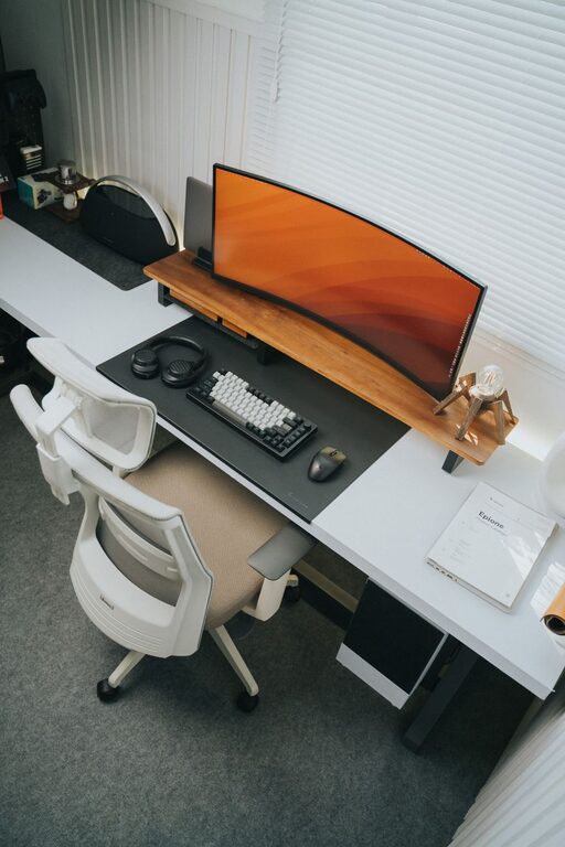 Tips for Organizing a Clutter-Free Home Office Space